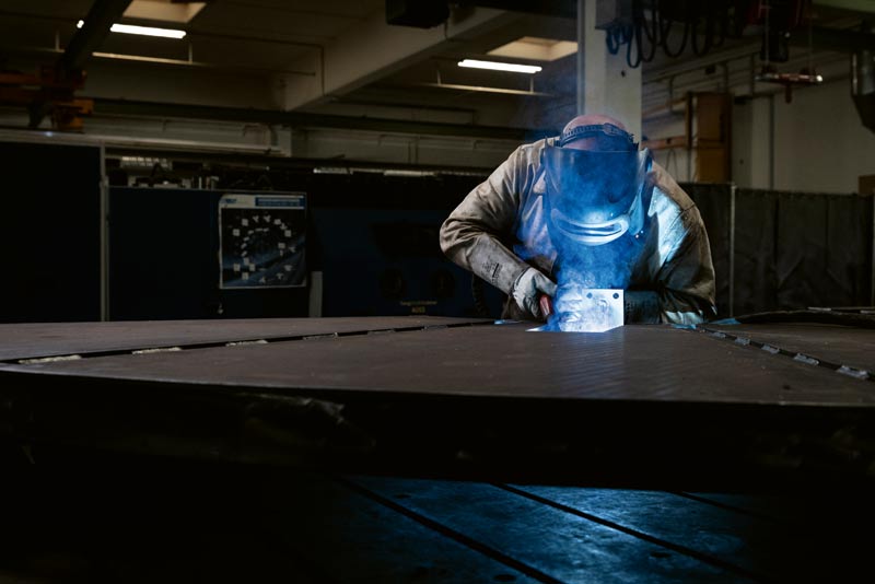 Bauer Gépek - Szakértő hegesztési munkákban